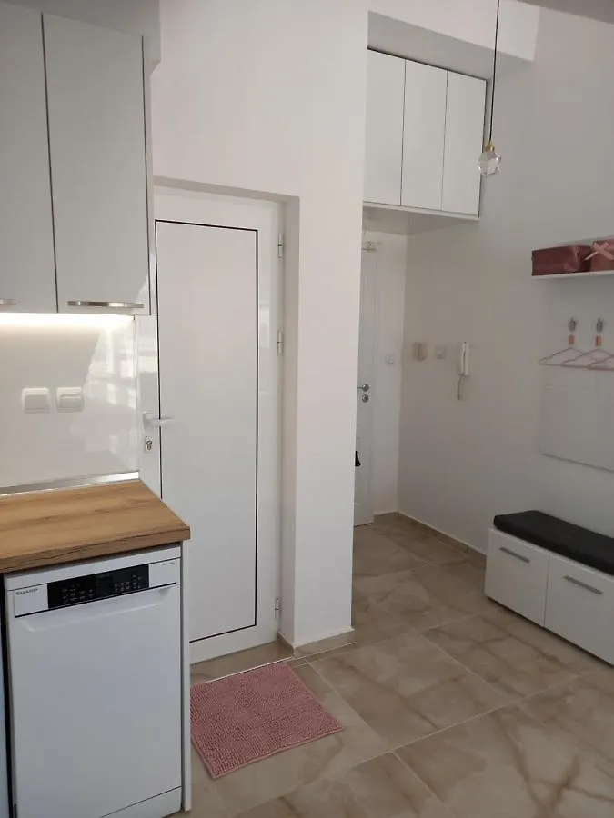 Perla 2 Studio Бургас
